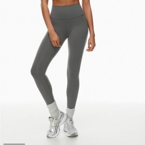 TNA LIFE SUPER HIGH-RISE ATMOSPHERE ANKLE LEGGINGS IN COAL GREY